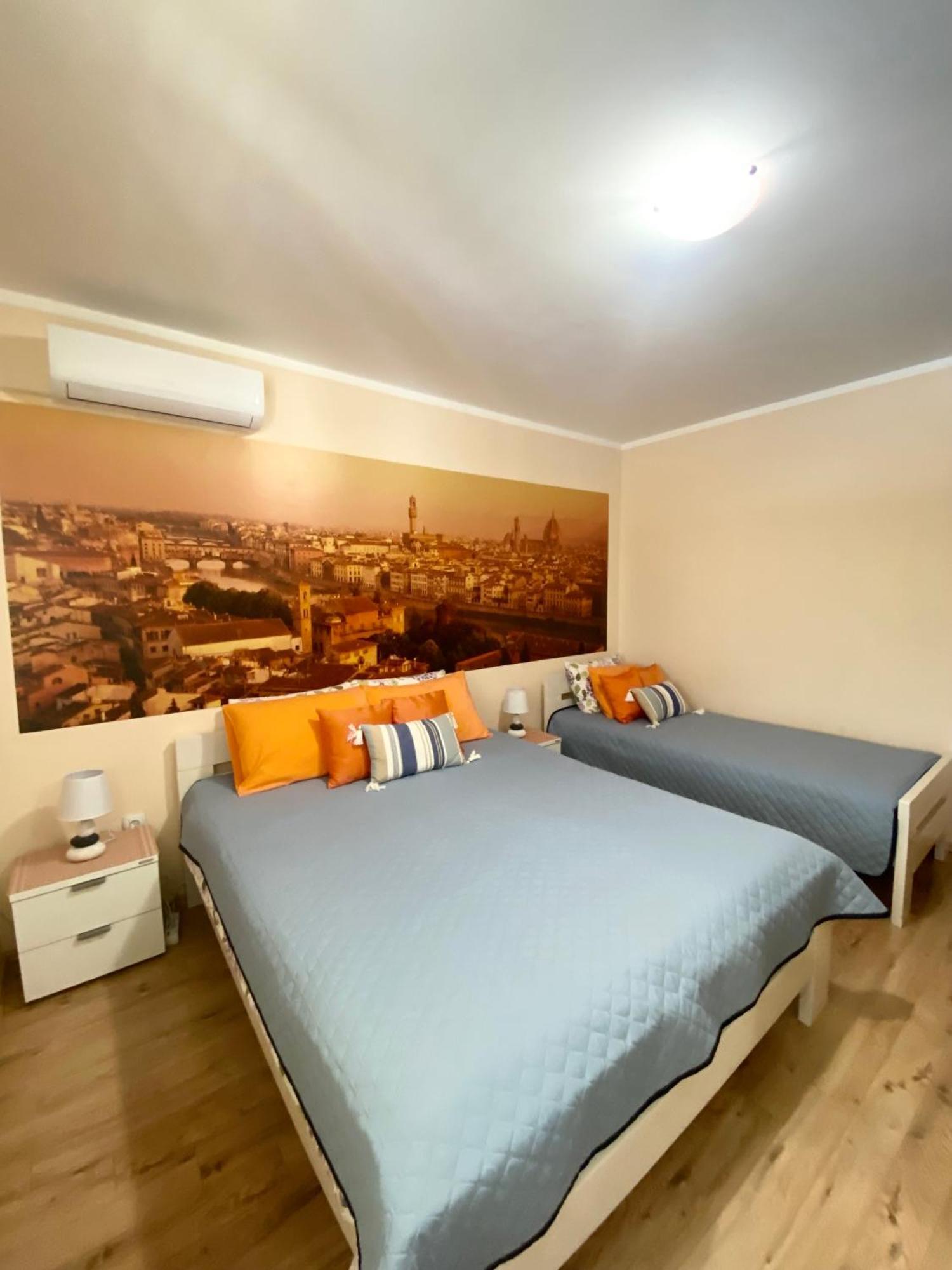 Apartments Villa Viktoria Tivat Exterior foto