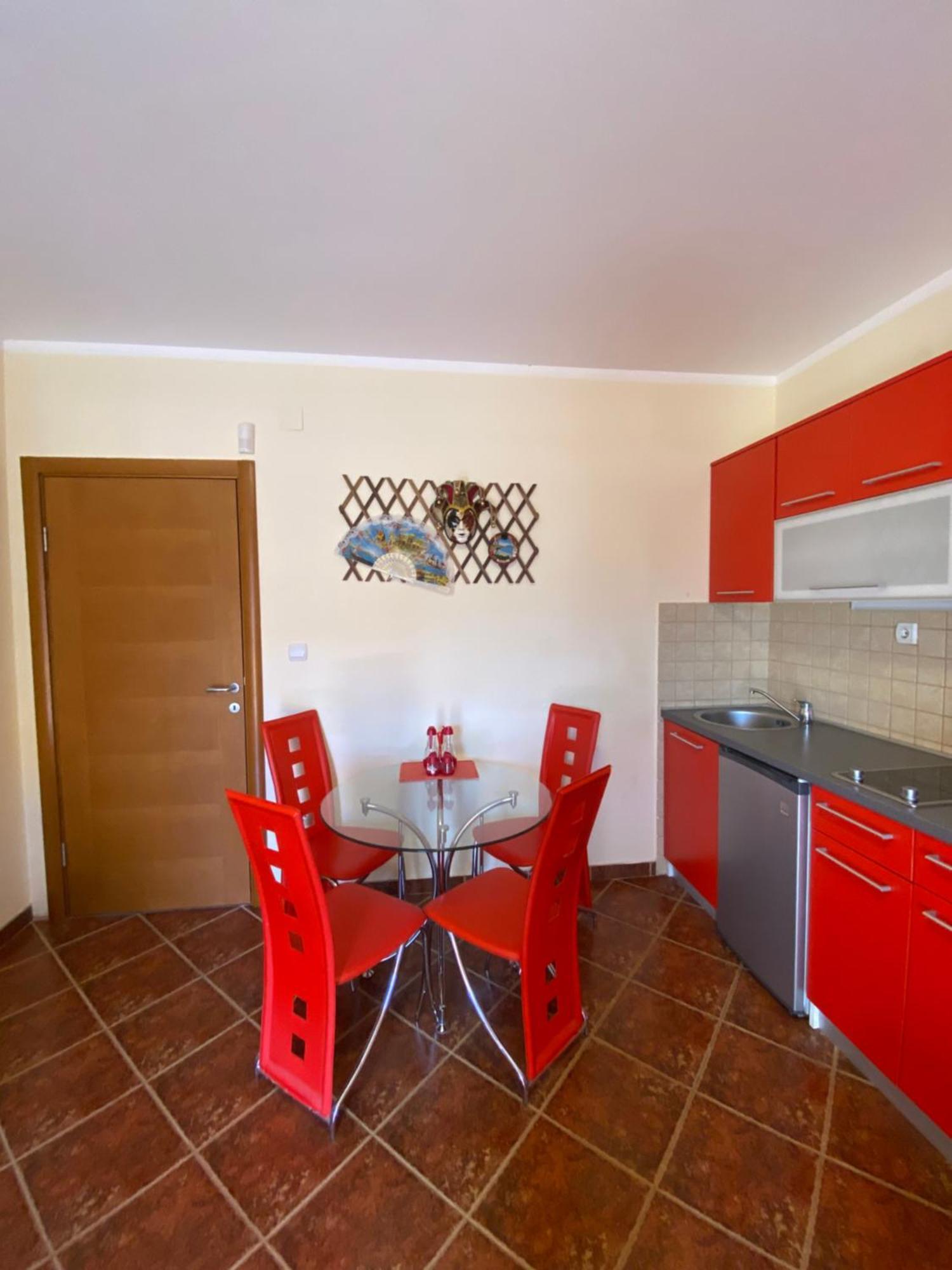 Apartments Villa Viktoria Tivat Exterior foto