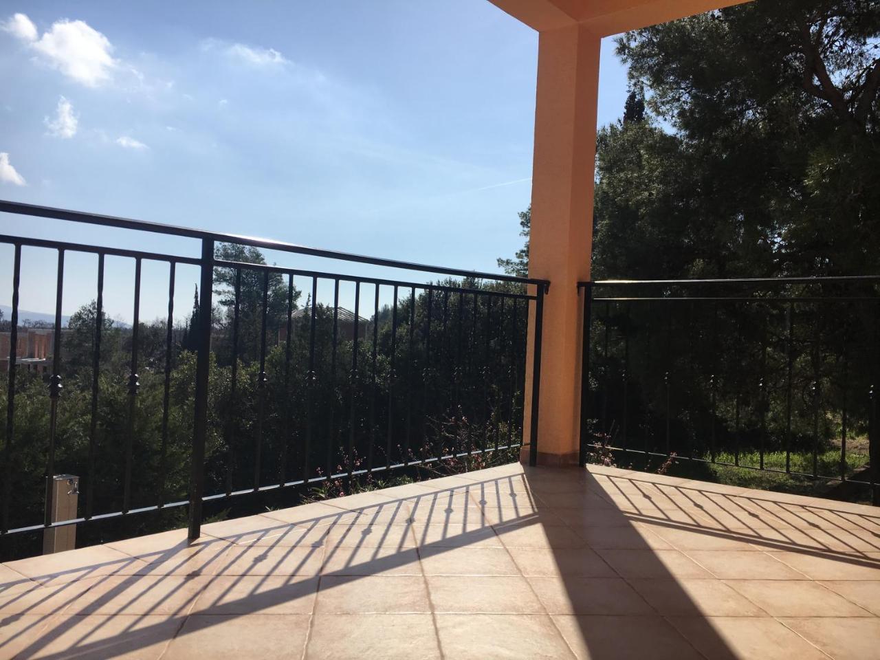 Apartments Villa Viktoria Tivat Exterior foto
